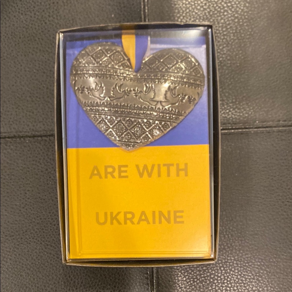 Wendell August Forge Ukraine pewter Holiday Heart Ornament